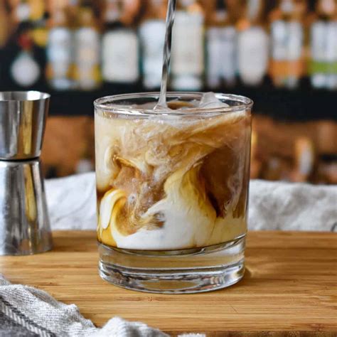 hot white|Hot White Russian Cocktail (Easy Recipe) .